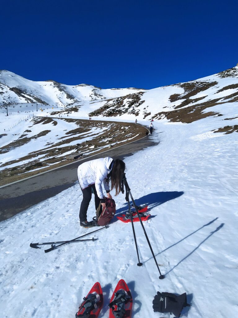 Cómo usar las raquetas de nieve PEAKSLOVERS