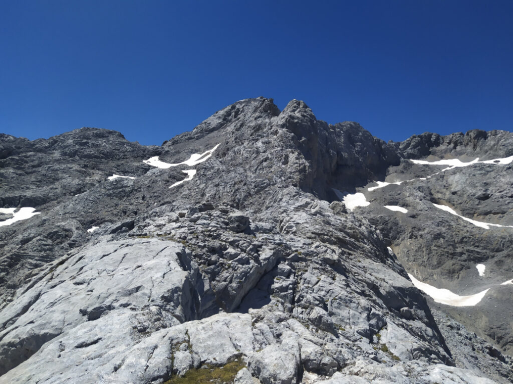 Trepadas hacia el pico Torreblanca